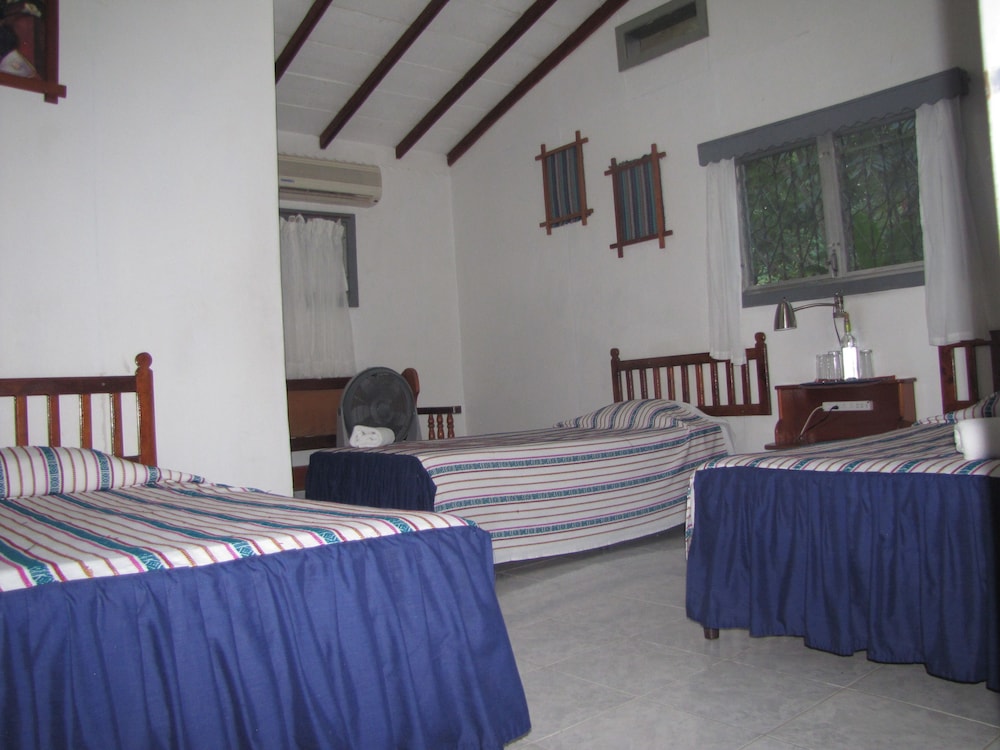 Classic Triple Room, 3 Twin Beds, Non Smoking