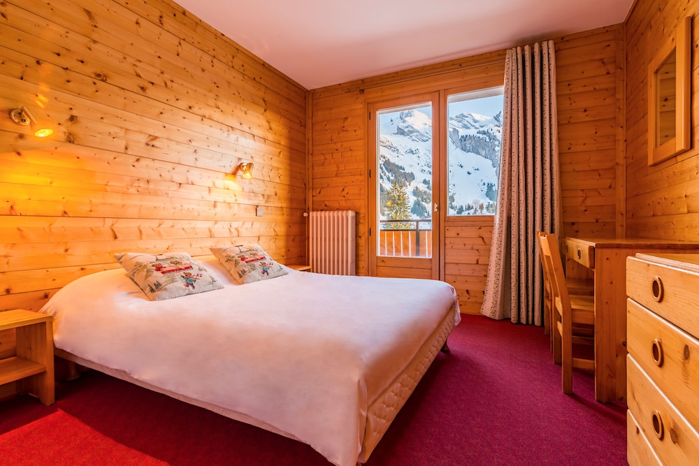 Twin Room, 2 Twin Beds, Mountain View