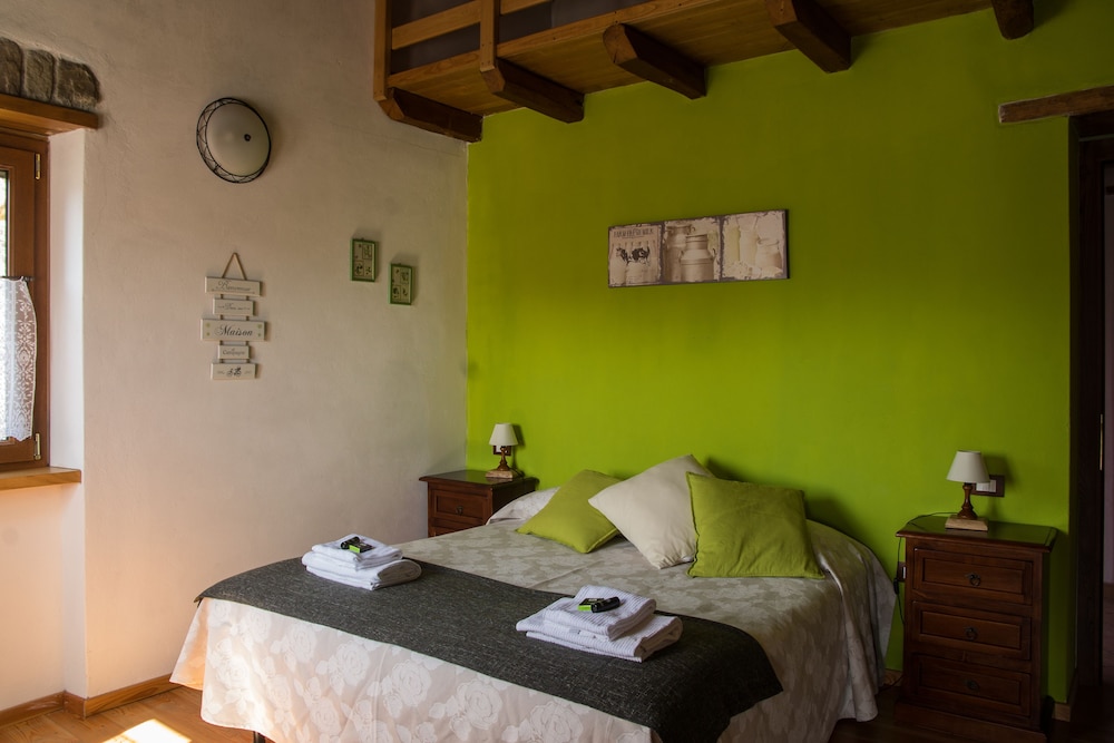 Classic Double Room, 1 King Bed