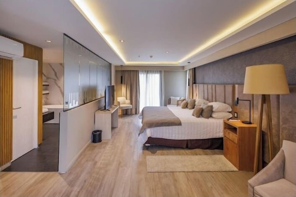Grand Studio Suite