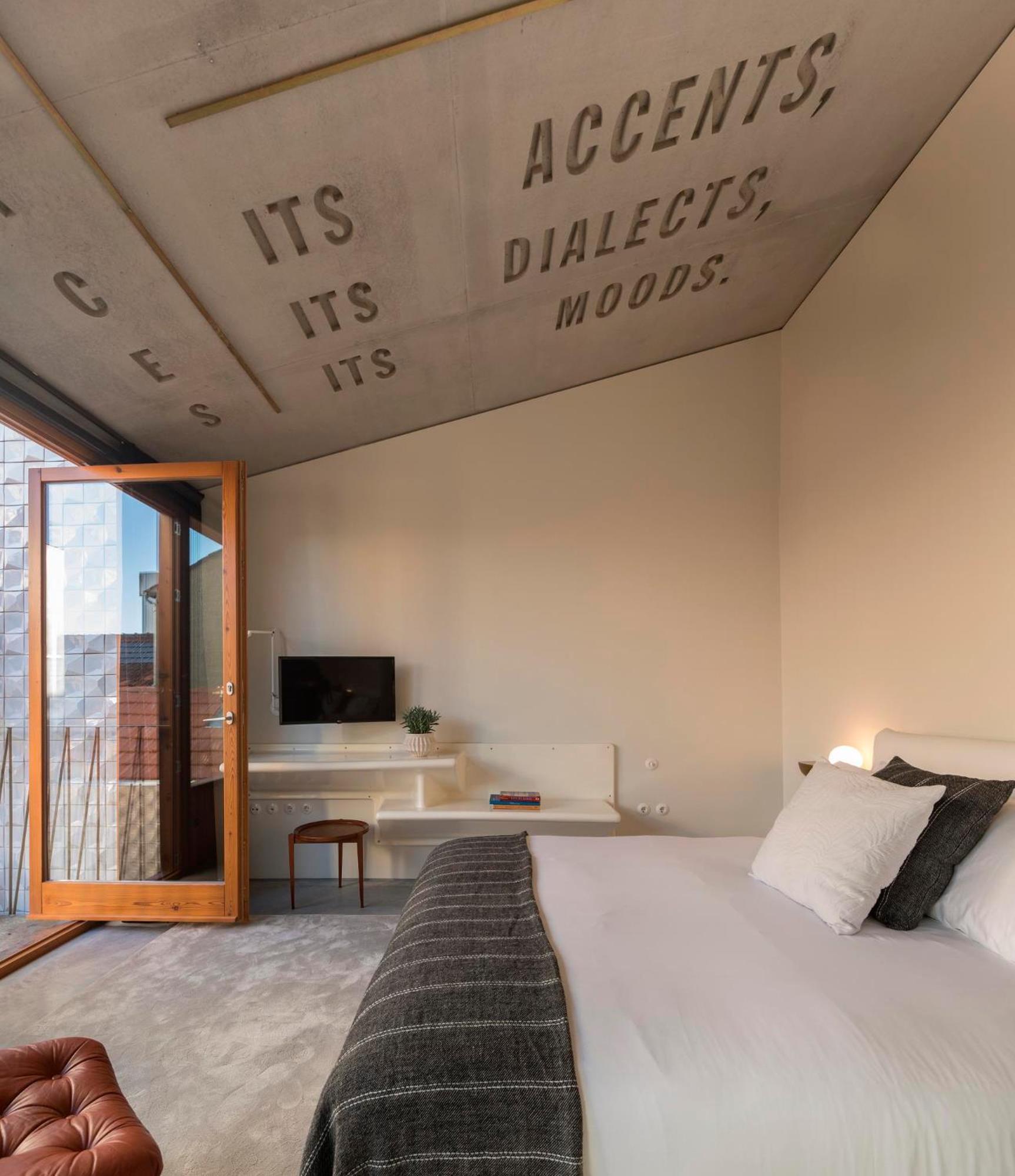 Deluxe Double Room inner Courtyard View