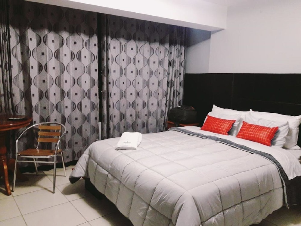 Double Room, 1 Double Bed