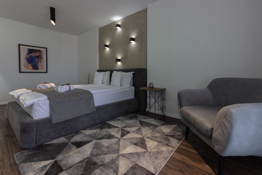 Business Apartment