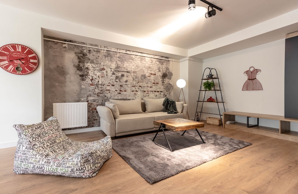 Elite Apartment