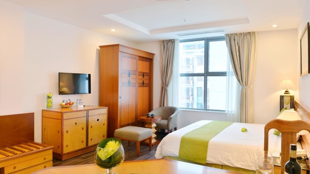 Deluxe Double or Twin Room, City View