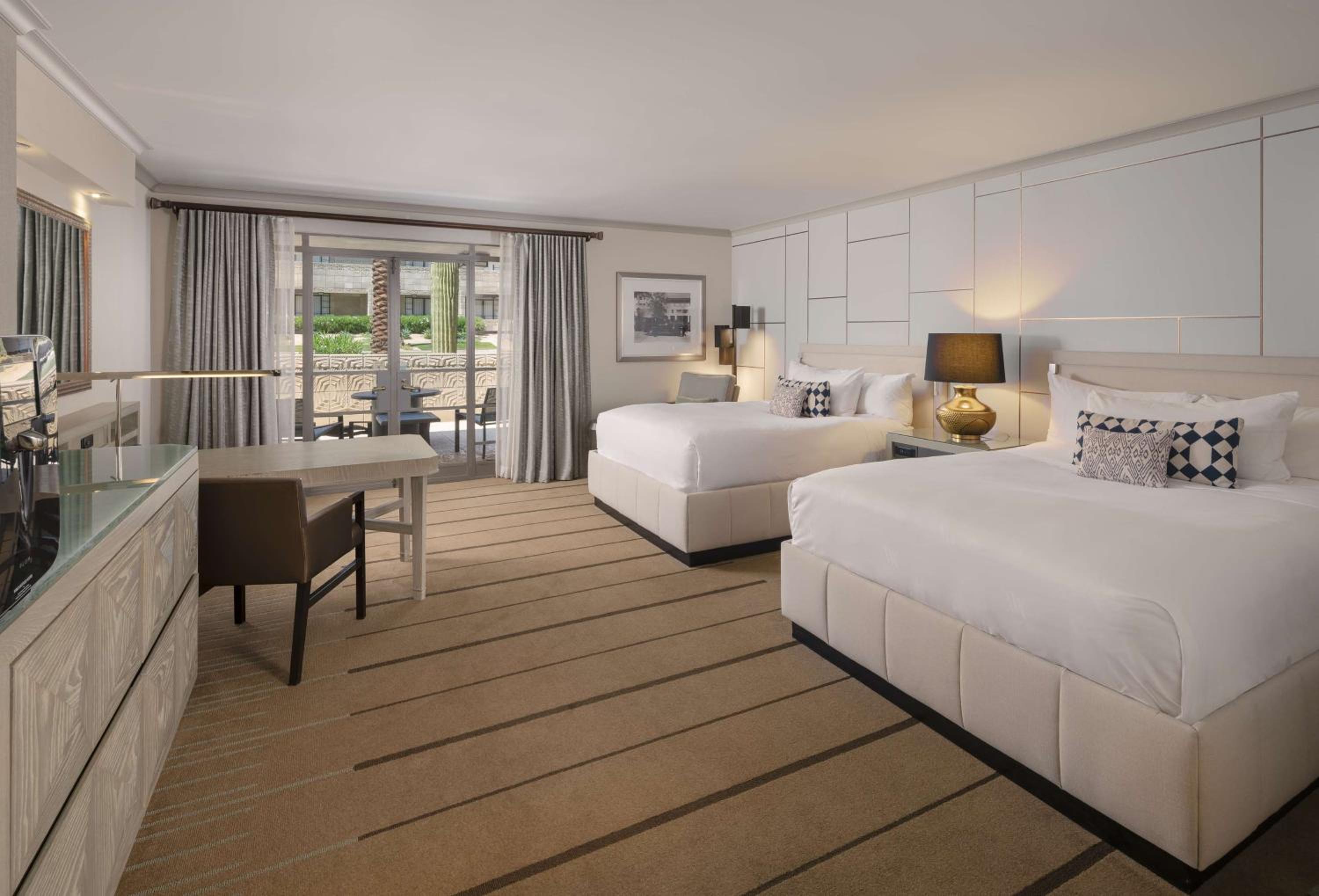 Resort Queen Room with Two Queen Beds and Patio Firepit