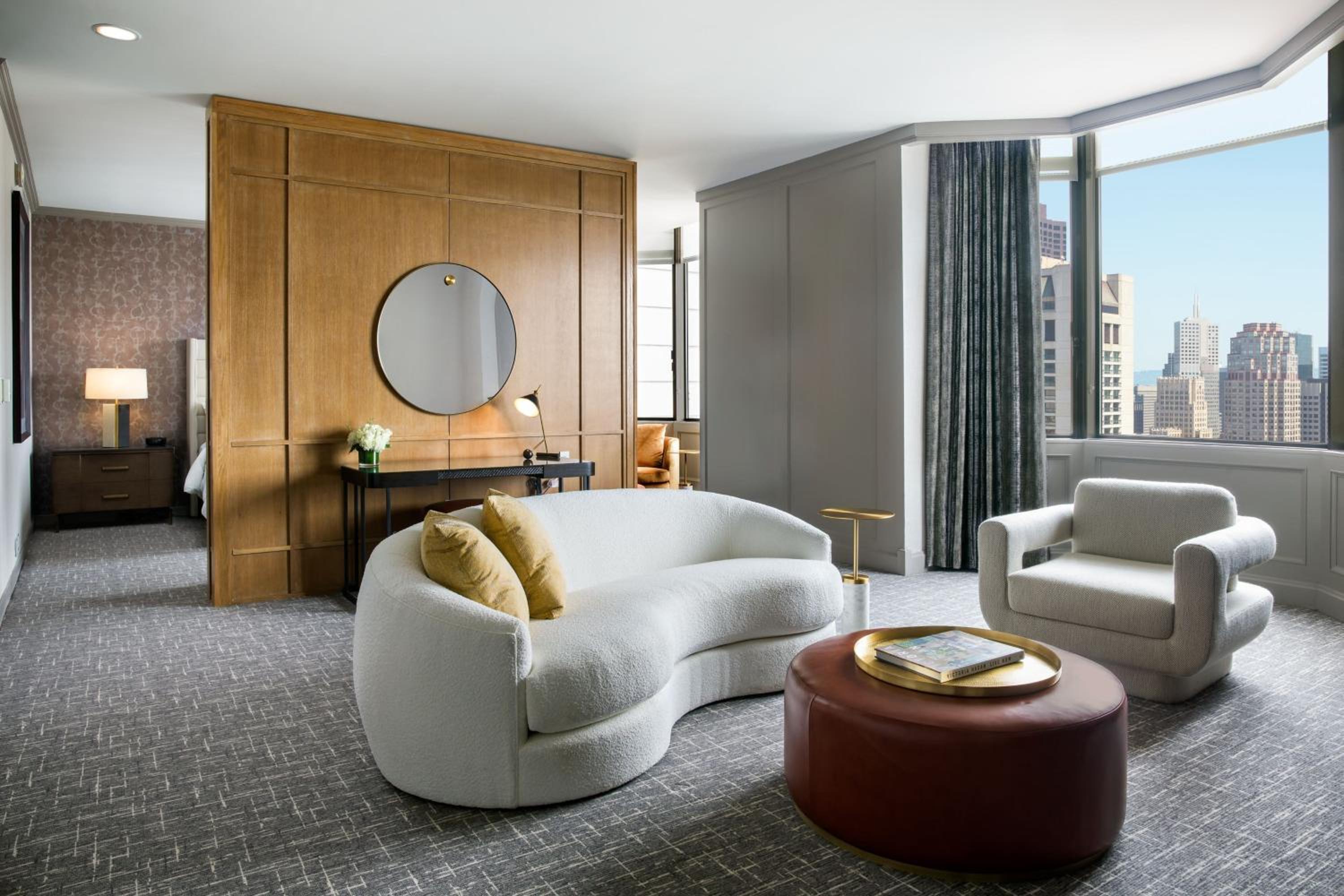 Windsor Suite, 1 Bedroom Presidential Suite, 1 King, Tower