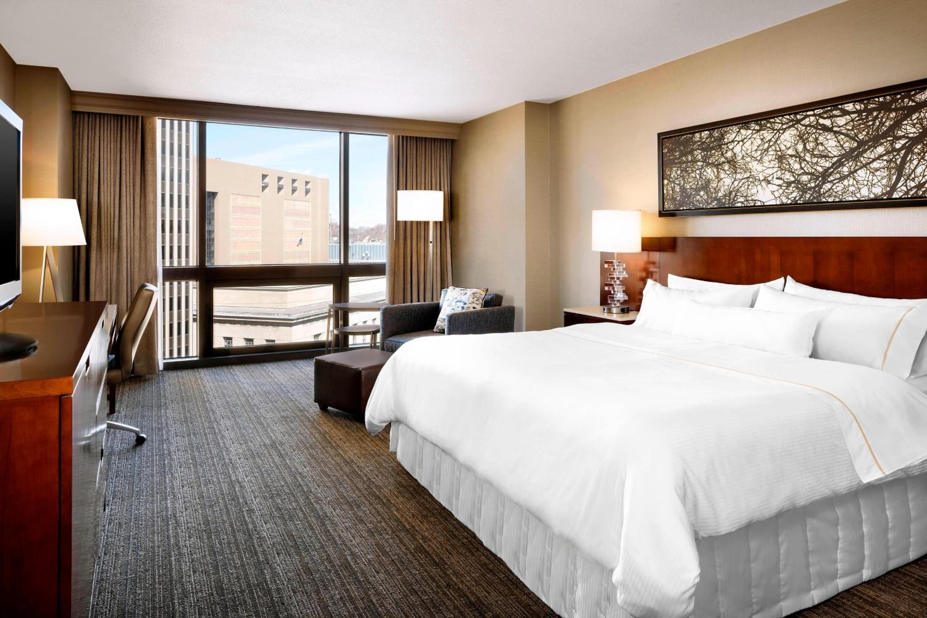 Guest Room, 1 King