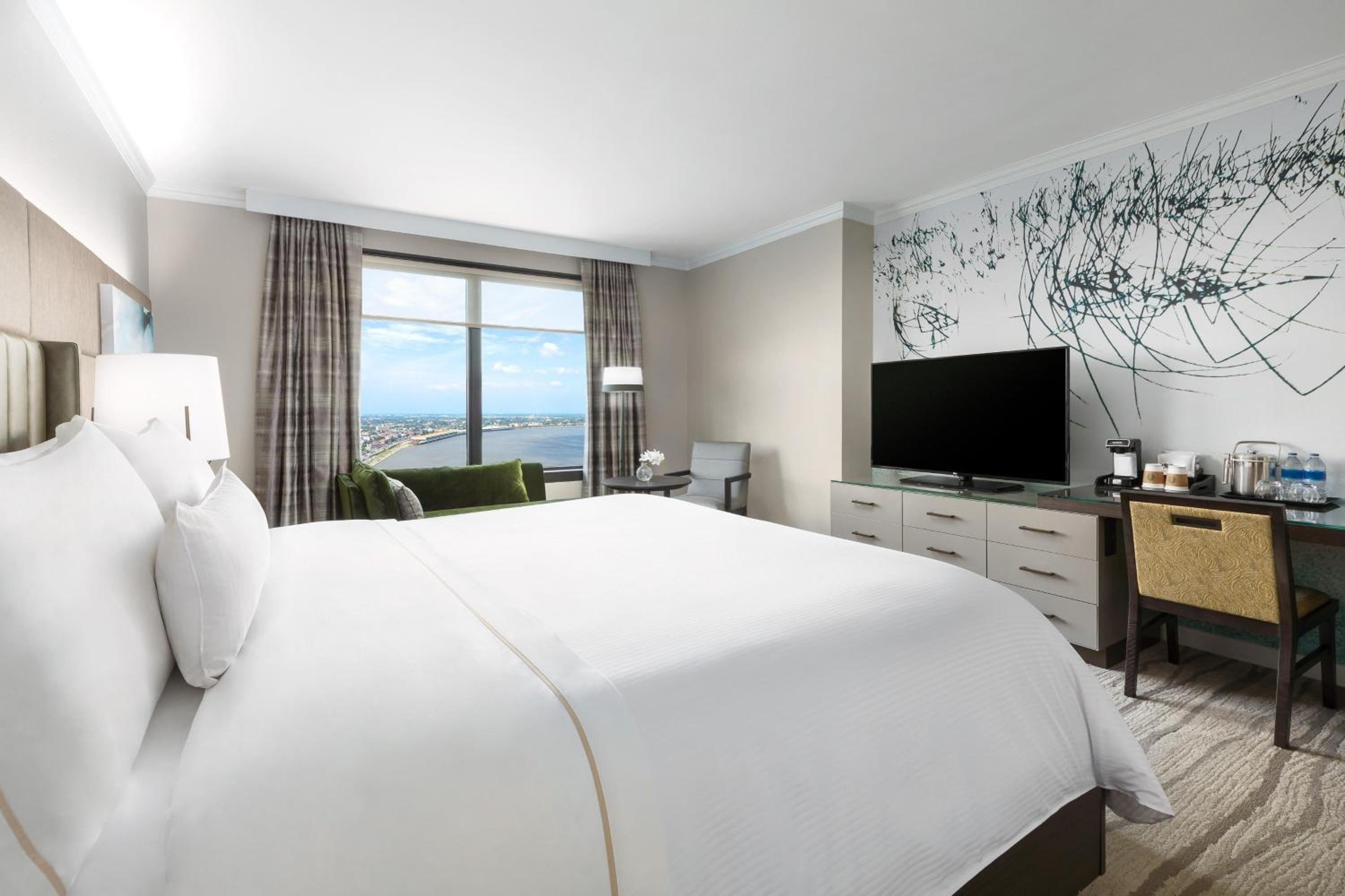 Deluxe river view, Guest room, 1 King