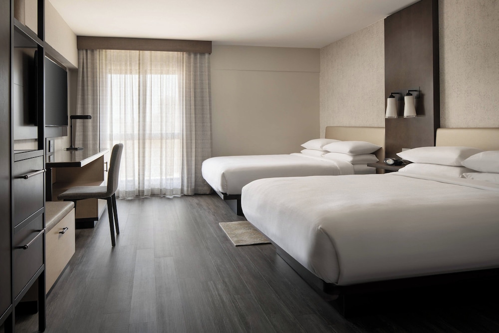 Room, 2 Queen Beds (Hearing Accessible)