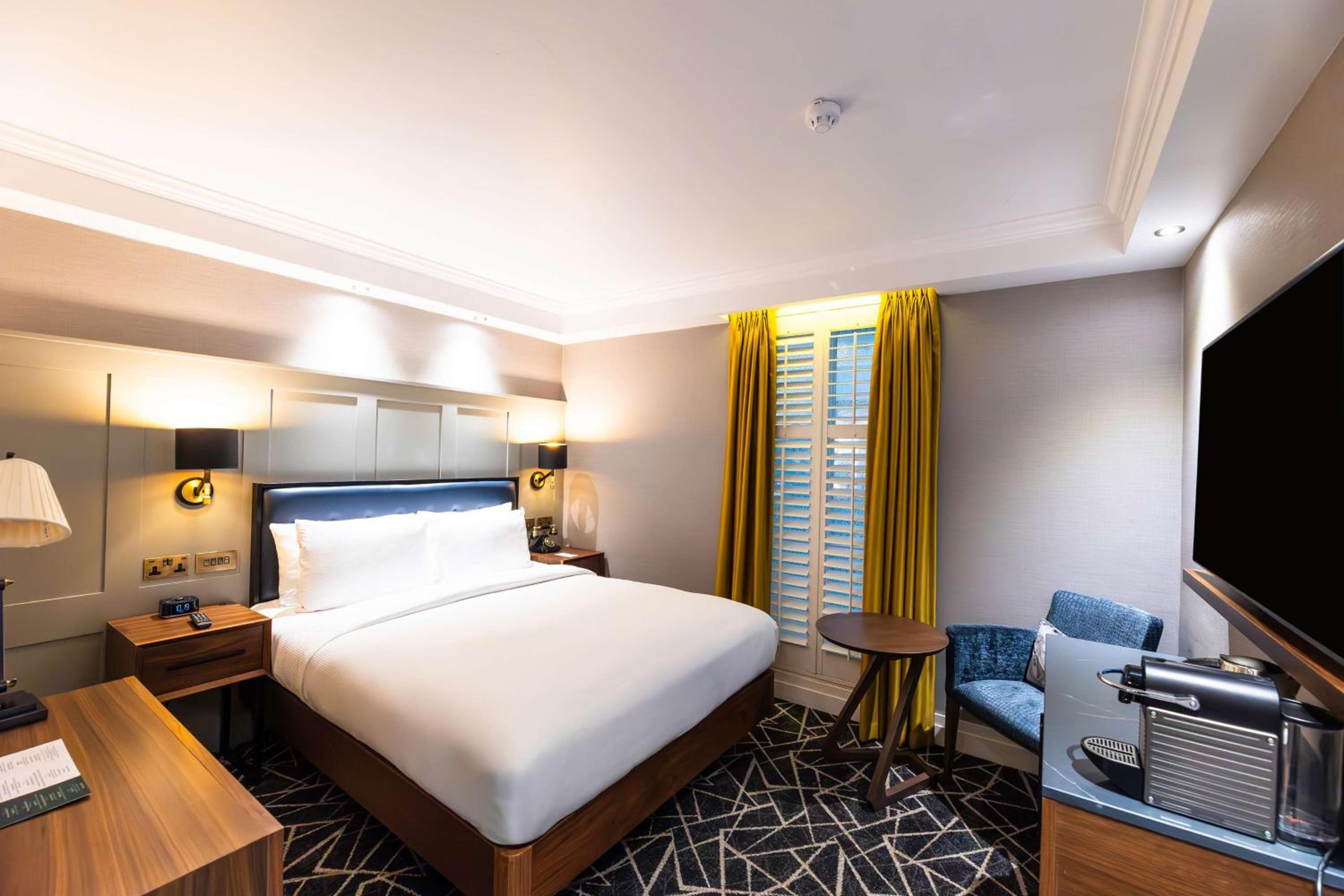 Cozy Double Room
