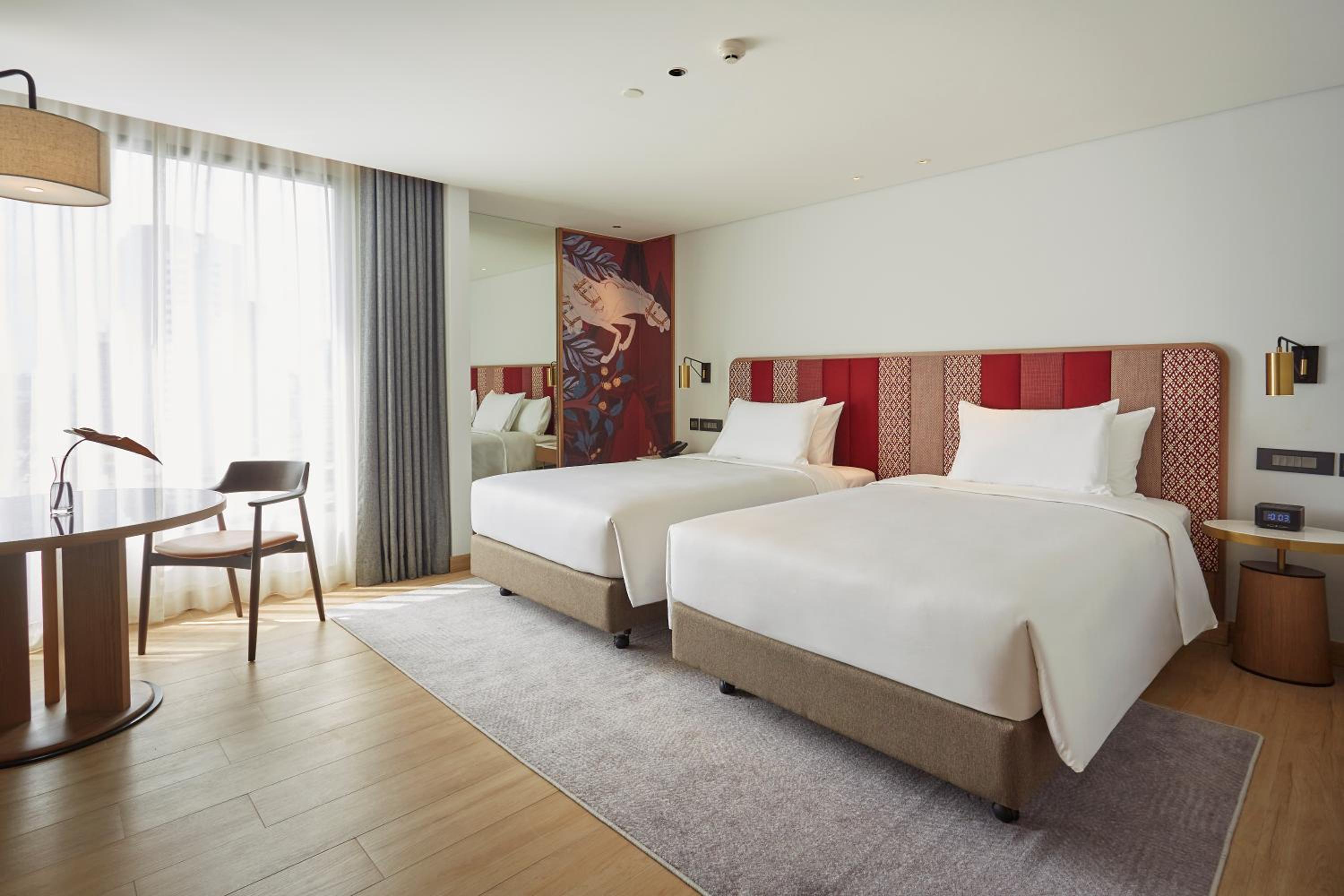 Deluxe Twin Room