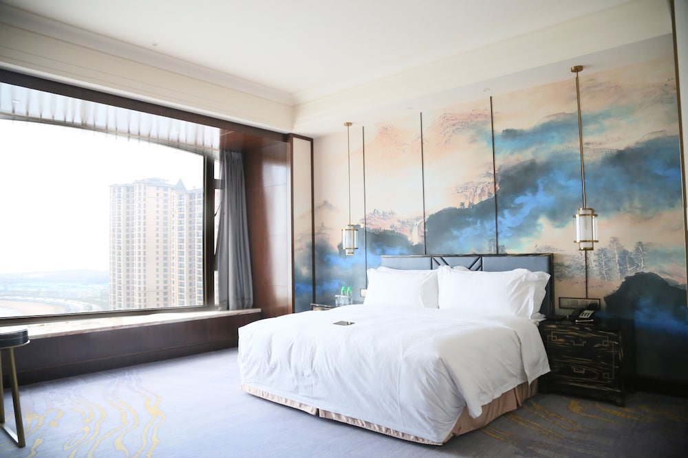 Deluxe City View Room with King Size Bed