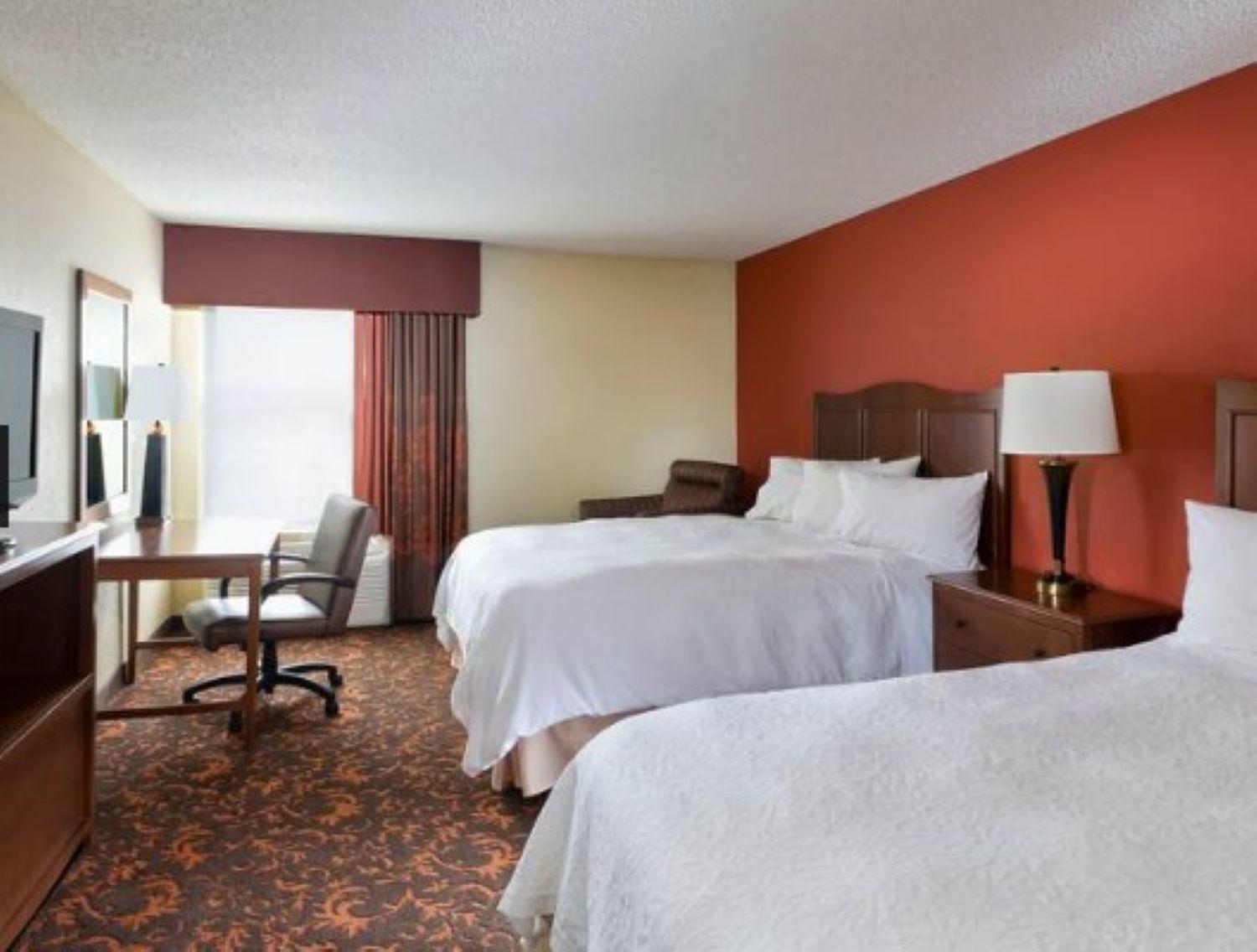 Queen Room with Two Queen Beds - Hearing Access/Non-Smoking