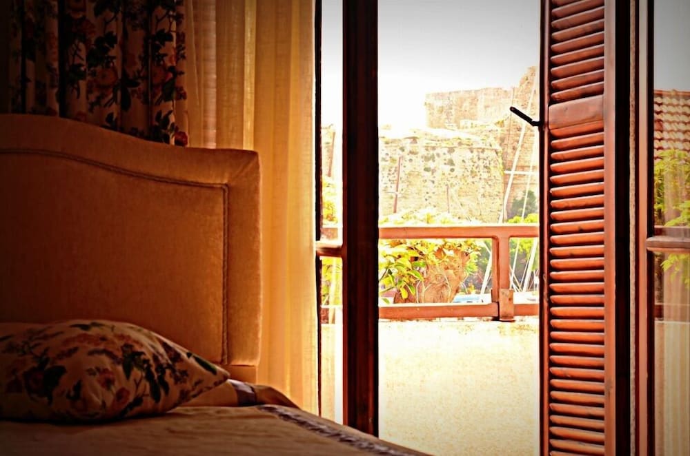 Triple Room, Balcony