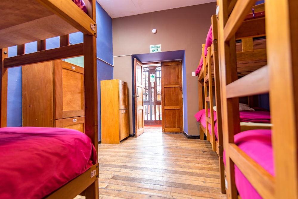 Shared Dormitory, Women only (8-beds)