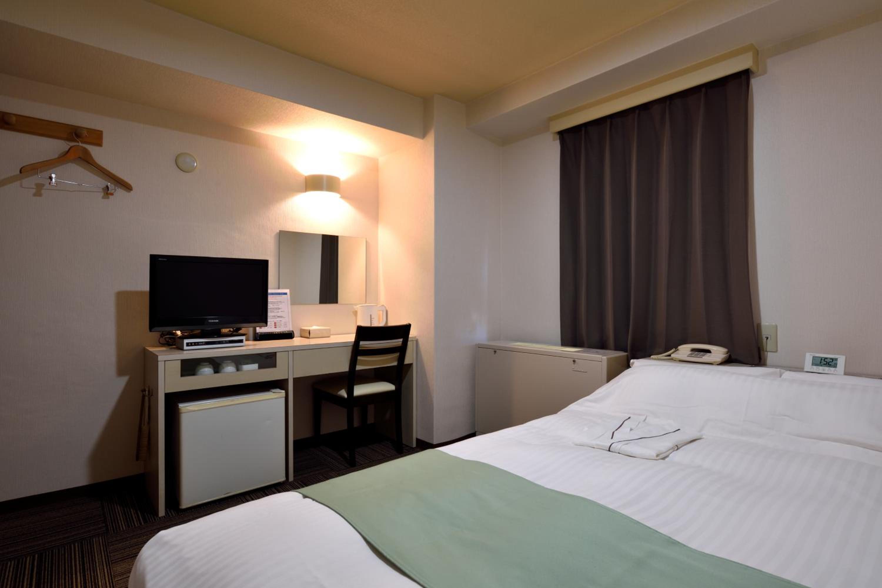 Single Room - Non-Smoking