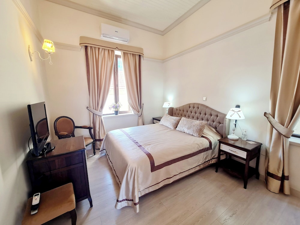 Standard Room 1