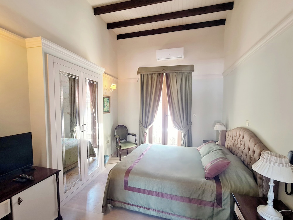 Standard Room 2 with Balkon