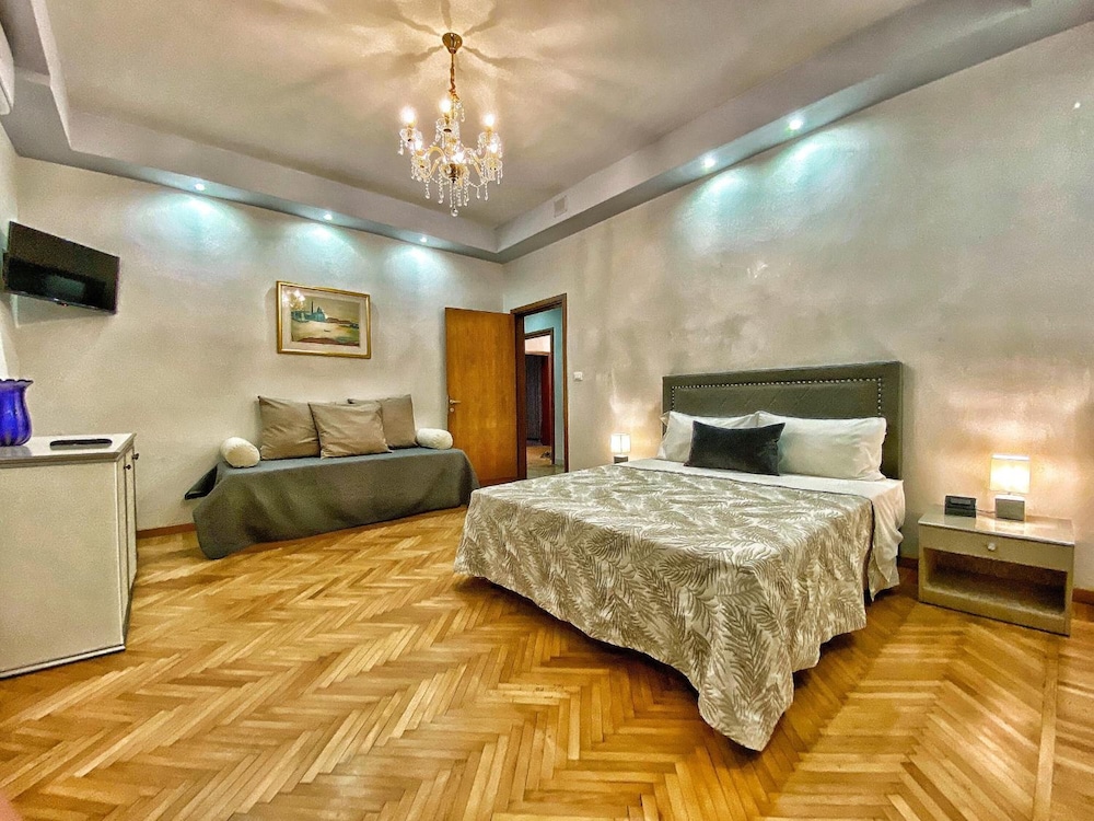 Superior Suite