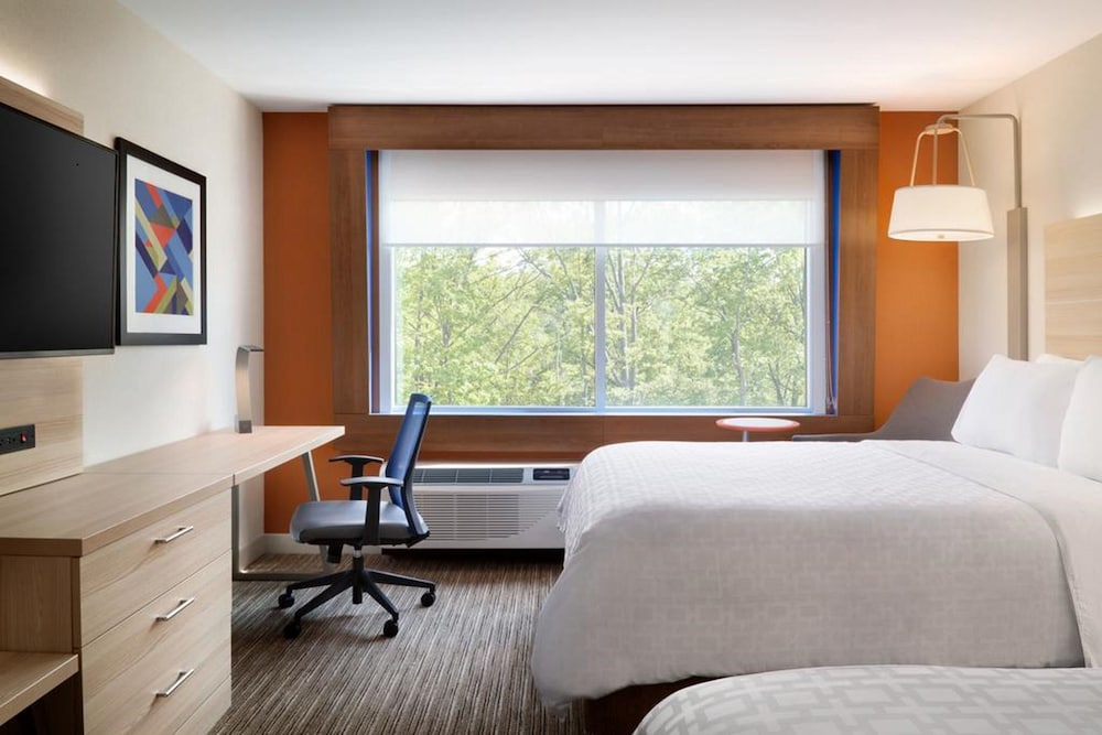 Standard Room, 2 Queen Beds, Accessible (Communications)