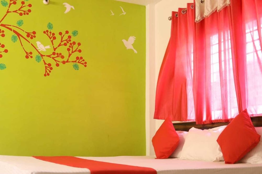 Deluxe AC Room