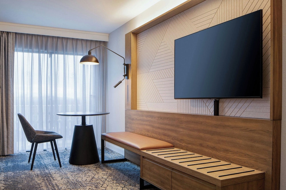 Premium Room, 2 Queen Beds (Mobility Accessible, Tub)