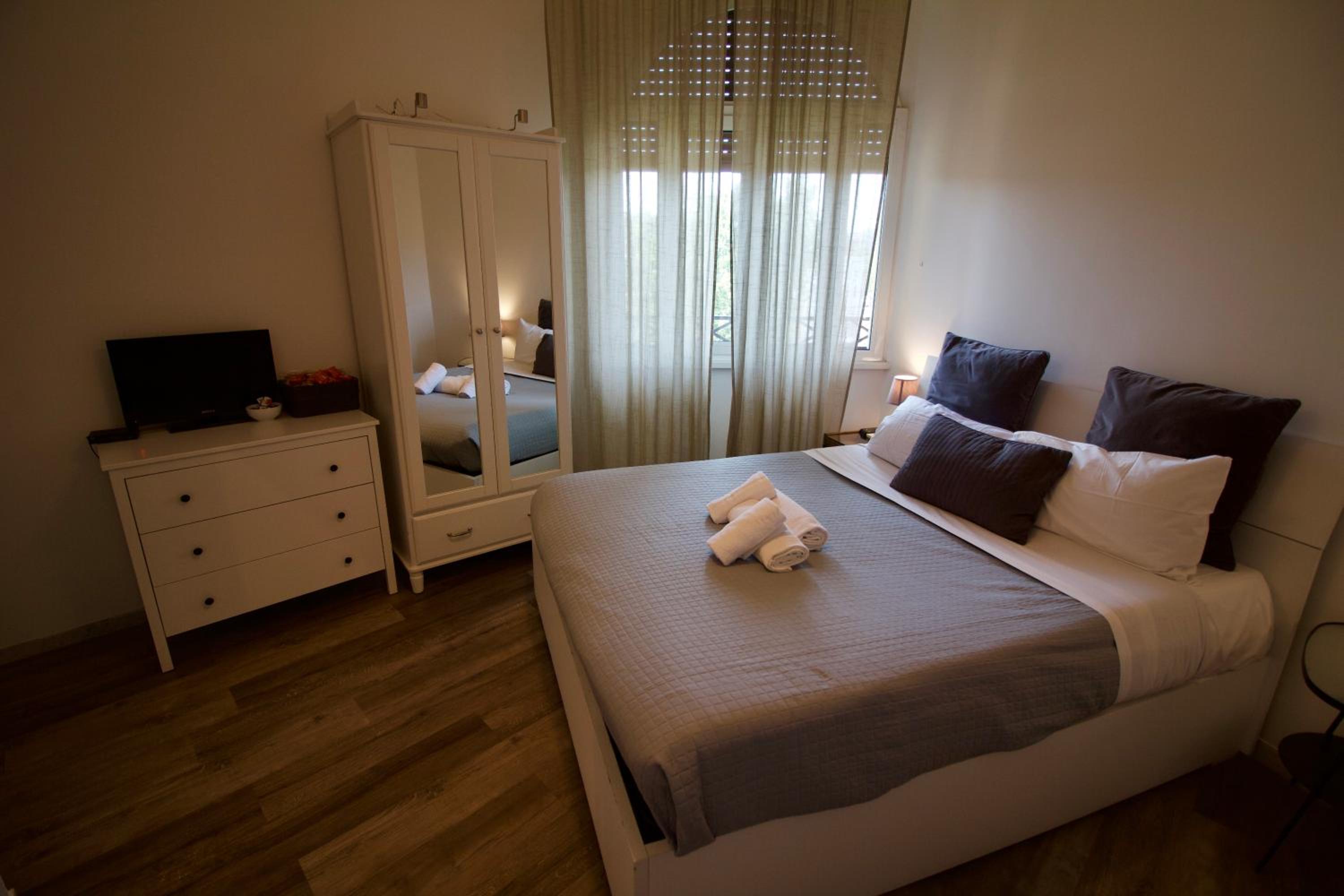 Triple Room with Private Bathroom