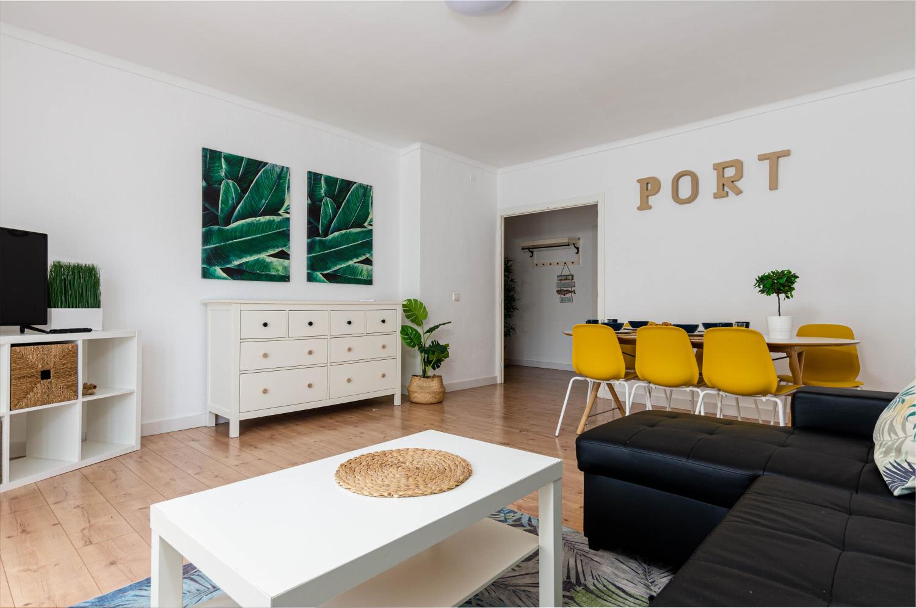 Deluxe Apartment