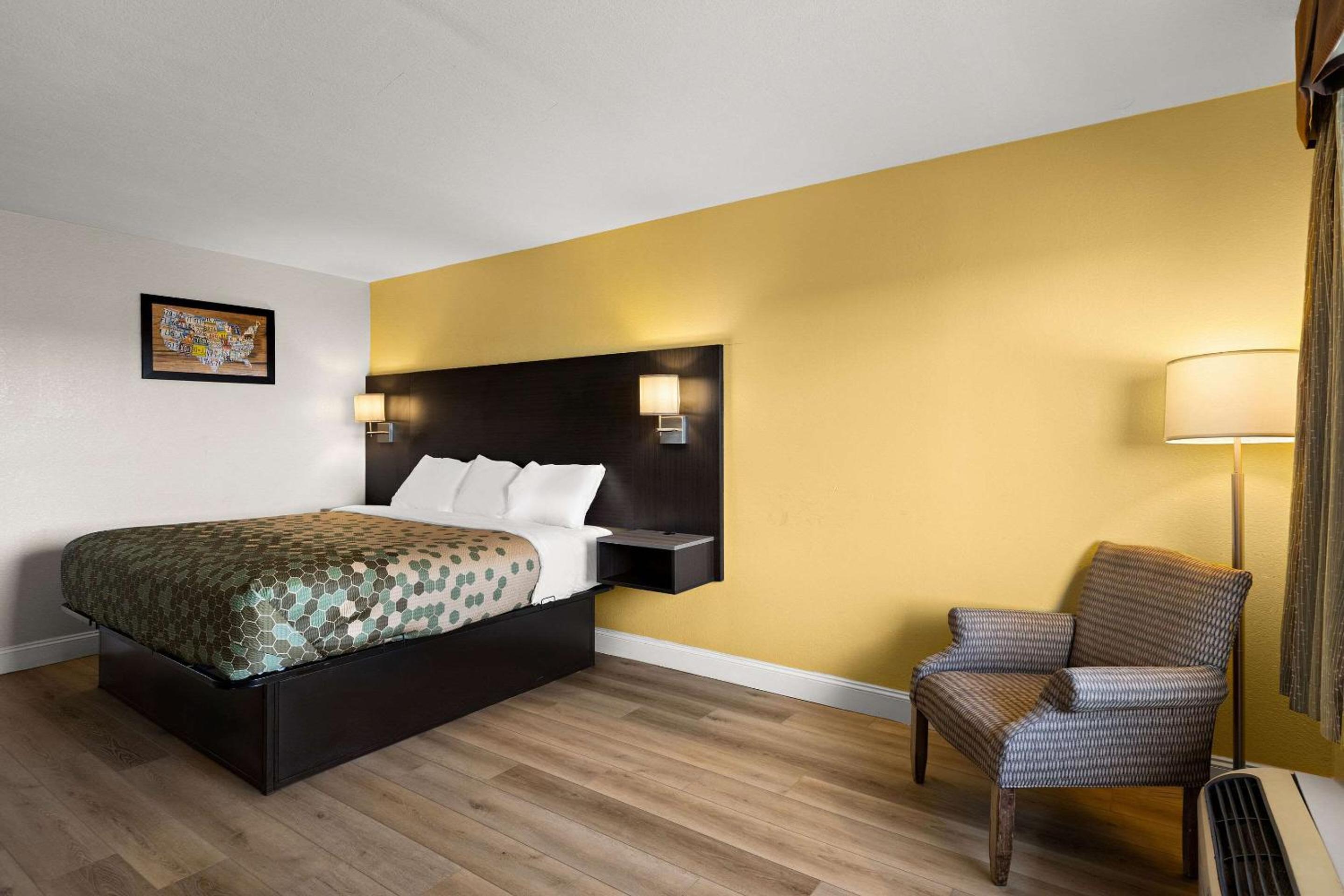 King Room - Non-Smoking