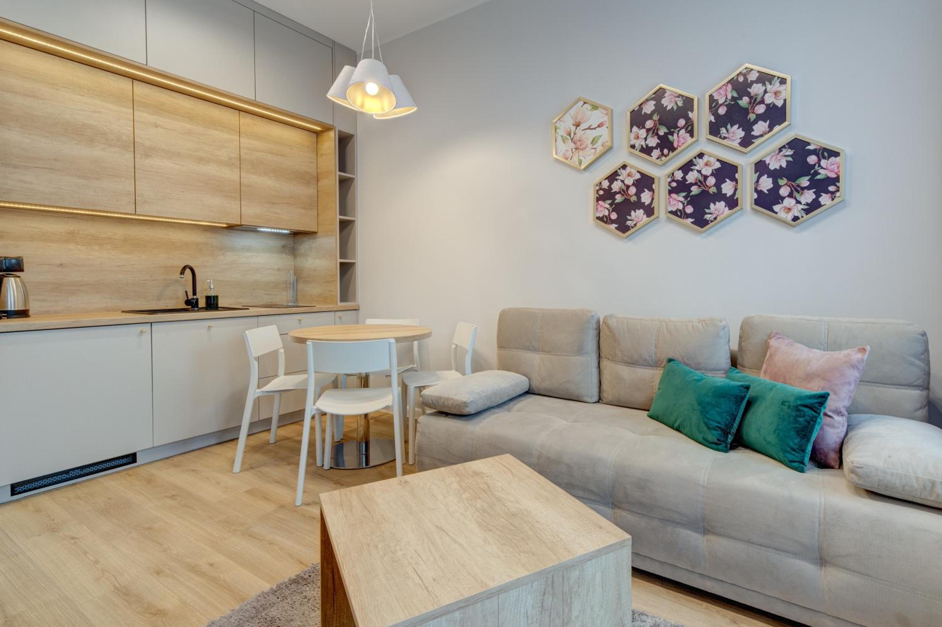2 Room Apartment in Rondo Apartamenty Complex