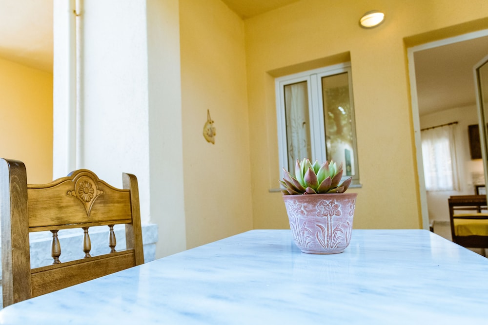 Superior One Bedroom