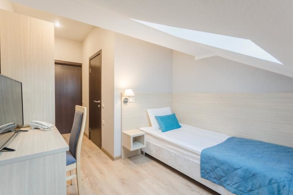 Economy Single Room