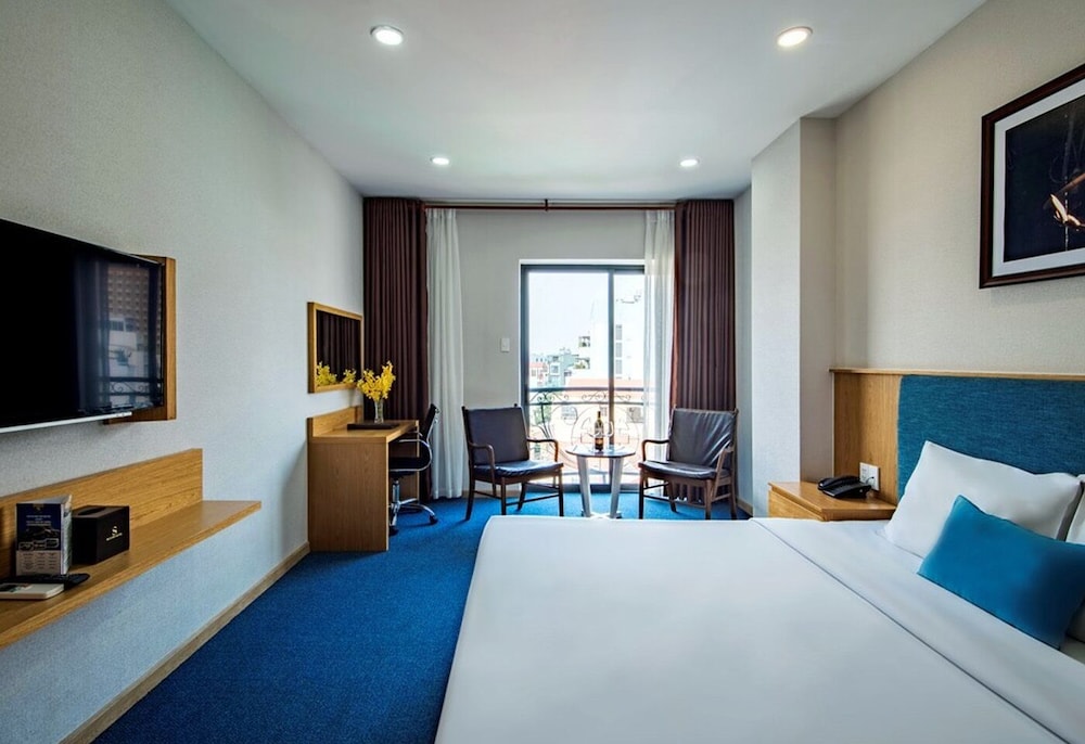 Luxury Double Room, 1 Double Bed, Balcony, City View