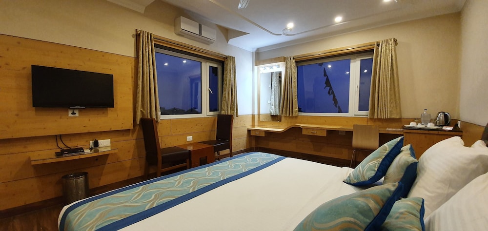 Superior Room With Private Balcony