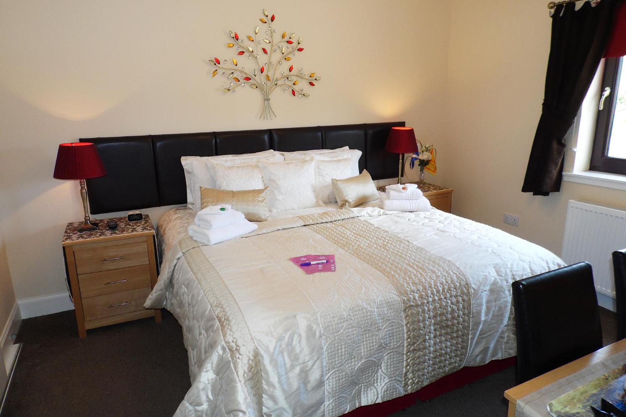Queen Room