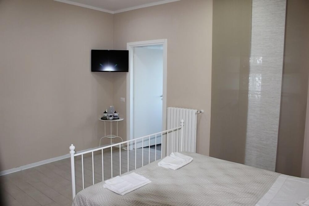 Comfort Apartment, Multiple Beds (Fontana)