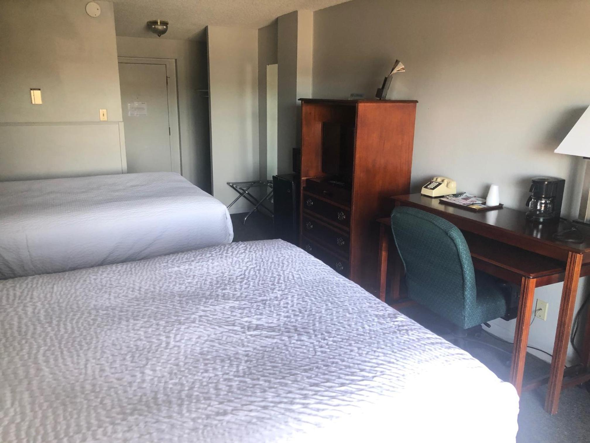Queen Room - Disability Access