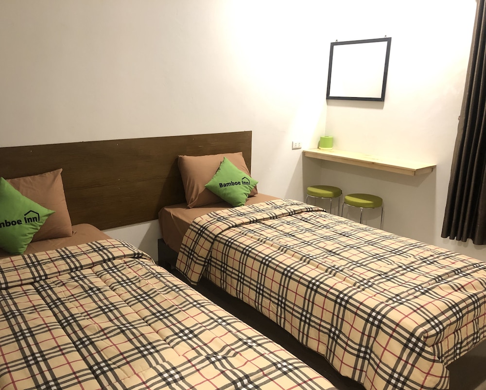 Superior Room, 2 Twin Beds, Garden View