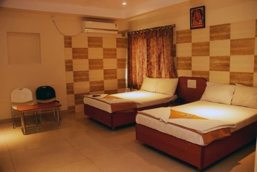 Executive Quadruple Room