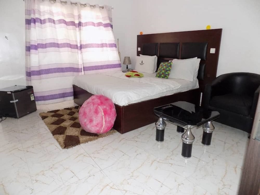Executive Suite, 1 Queen Bed, Non Smoking