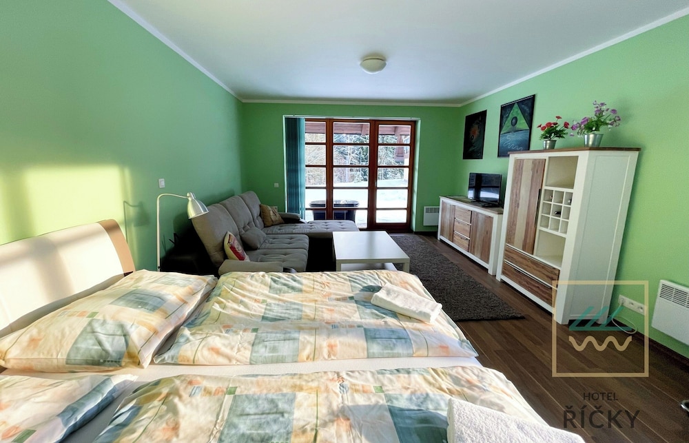 Classic Studio Suite
