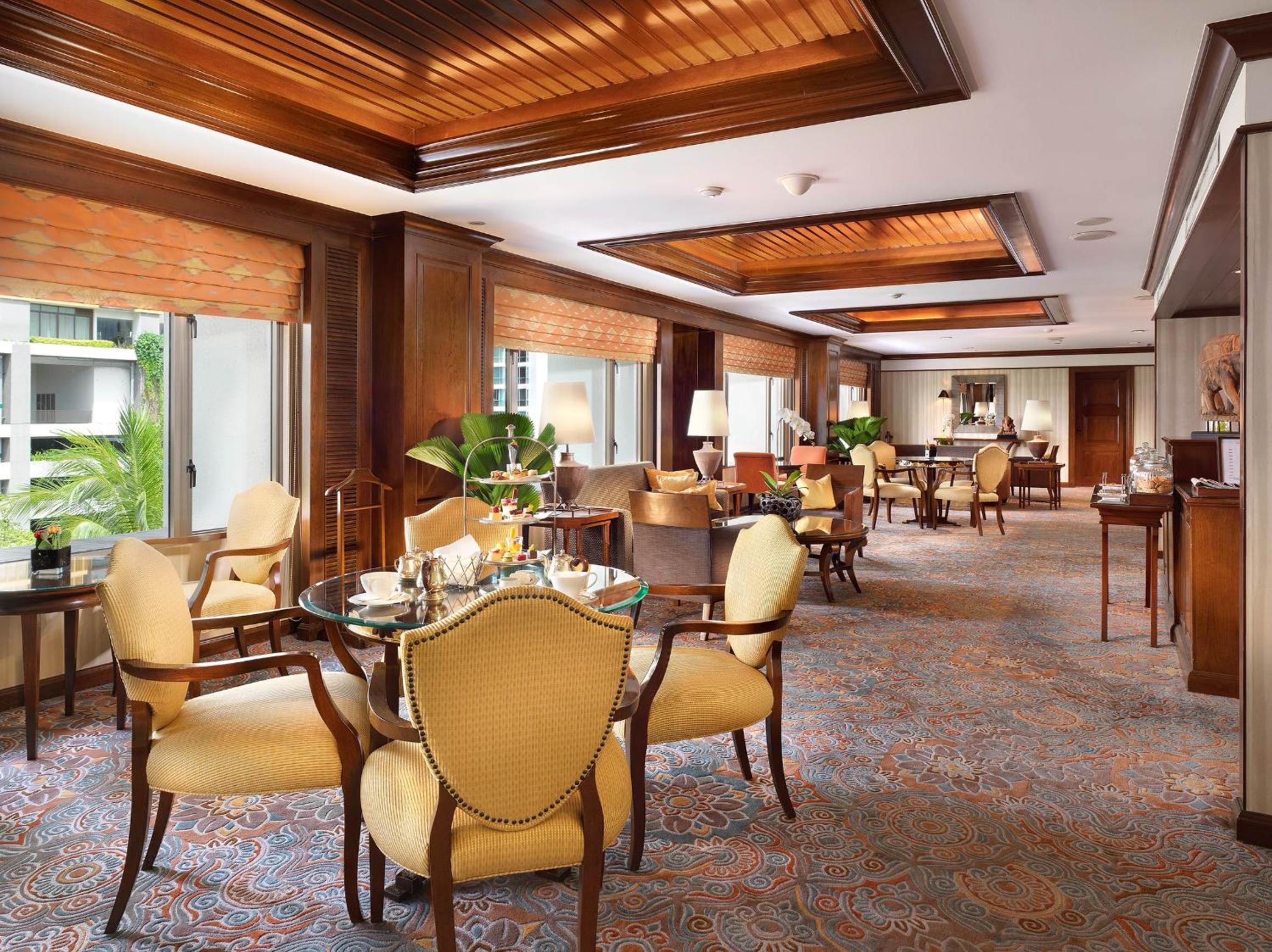 Siam Suite With Breakfast, Afternoon Tea, Evening Cocktails And Canapes