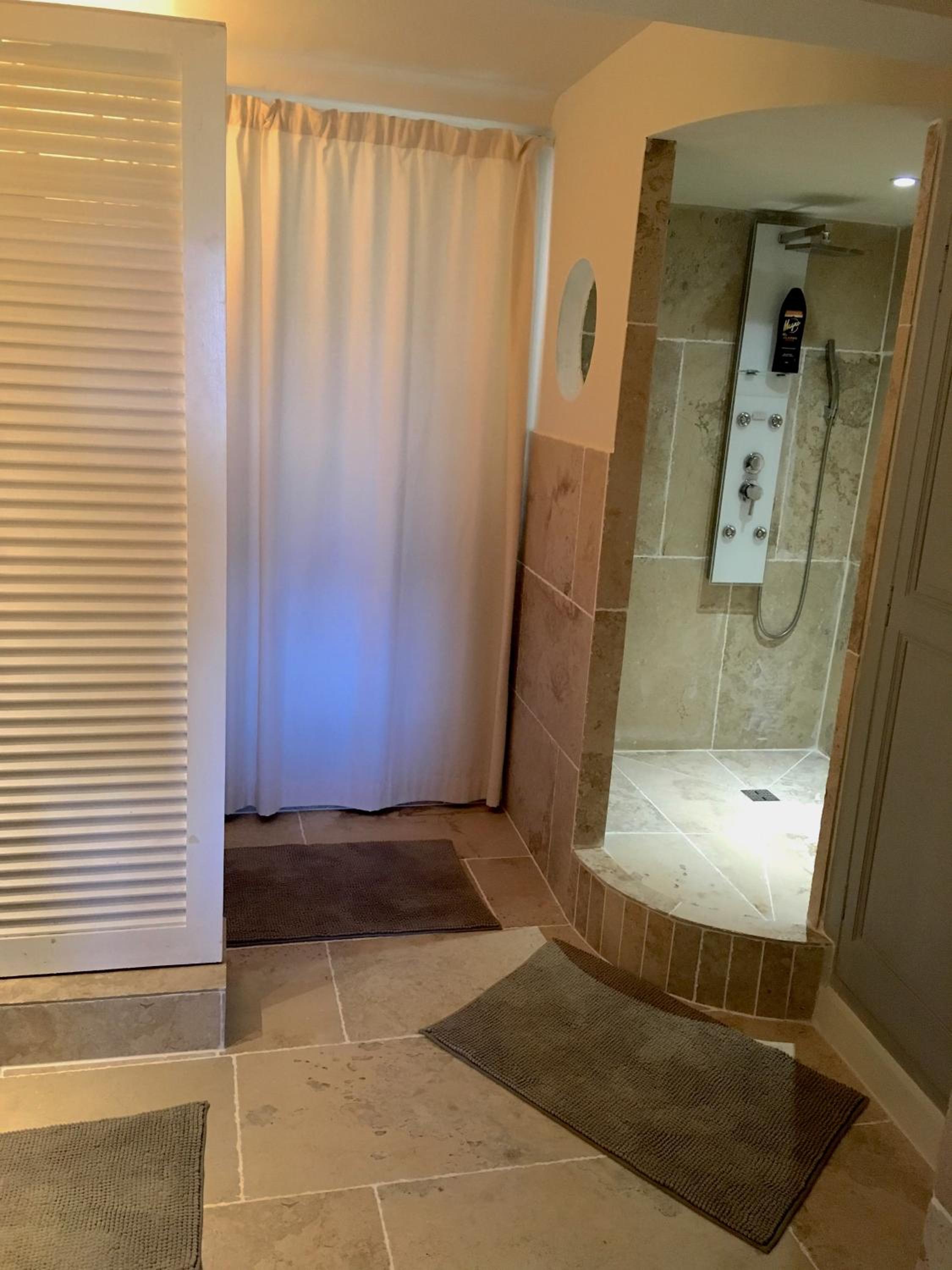 Large Twin Room