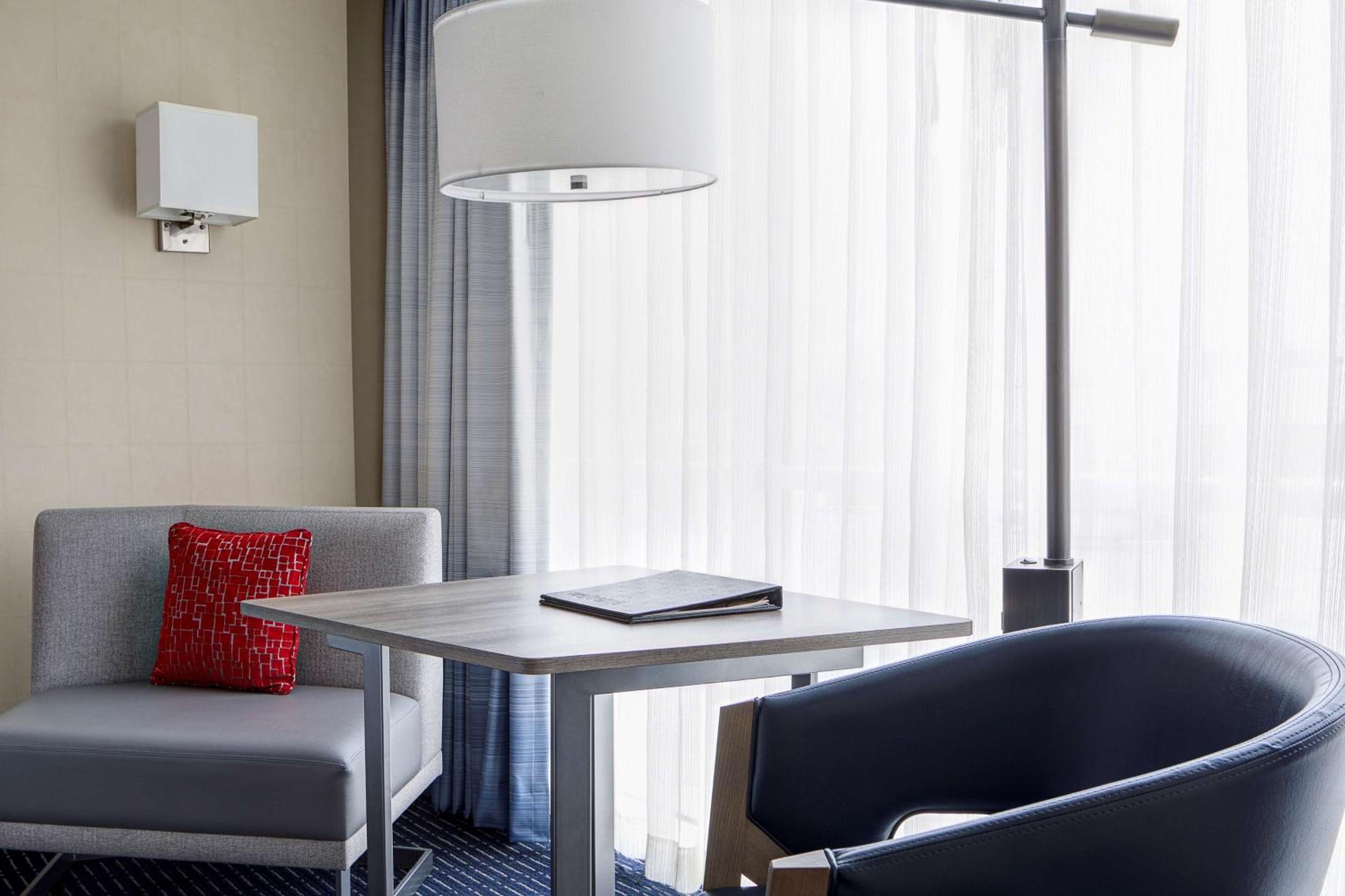 Premier Suite with City View