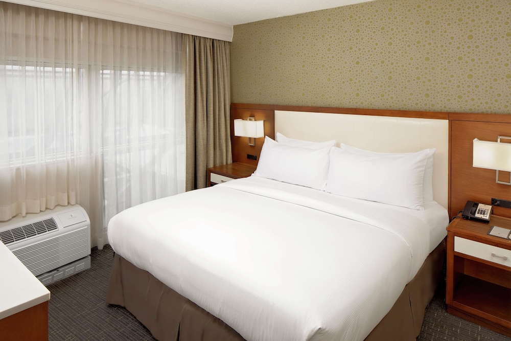 Junior Suite, 1 King Bed