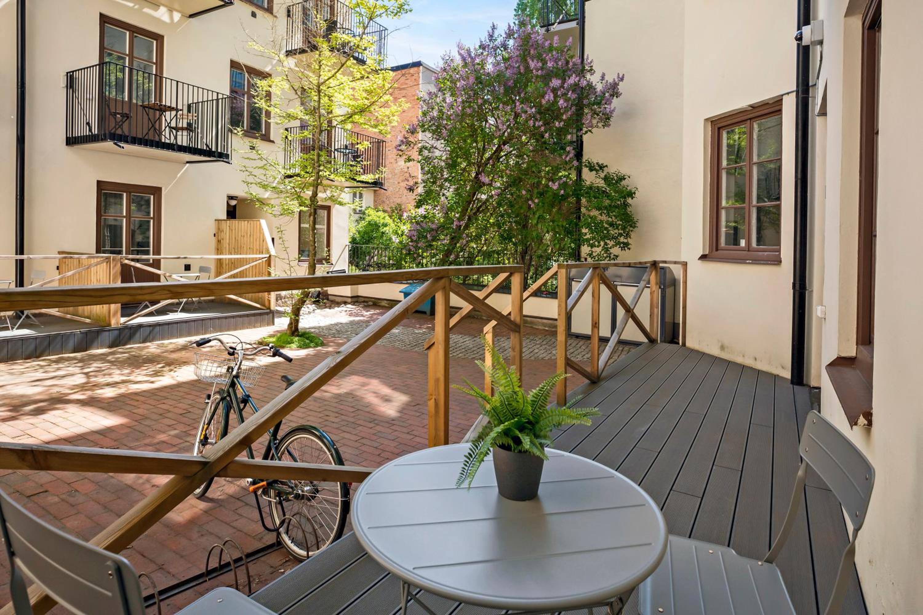 Studio with Terrace