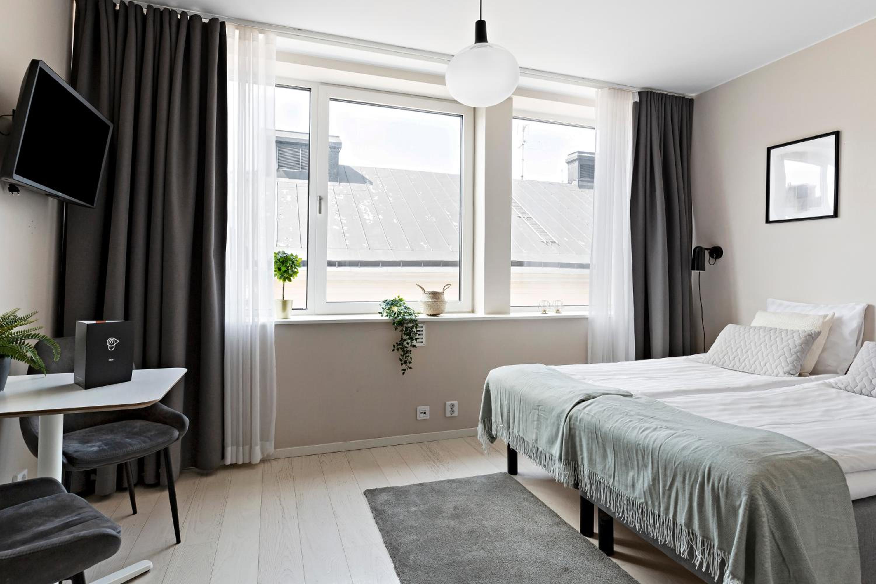 Studio with Balcony