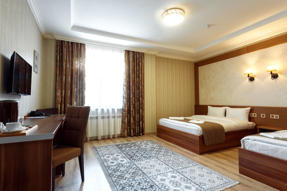 Family Triple Room