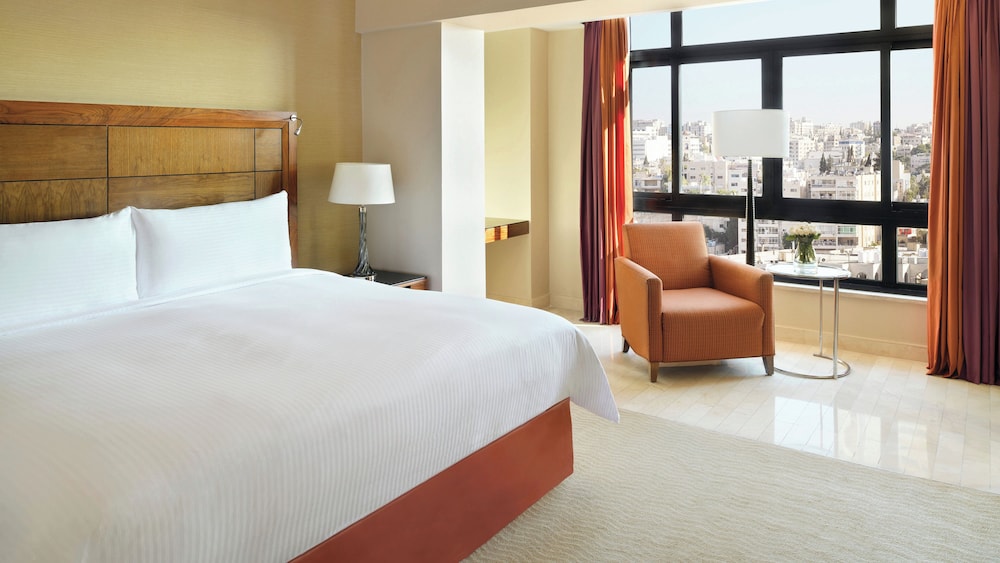 Club Room, 1 King Bed (Club Intercontinental)